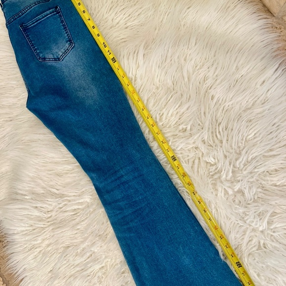 Emmiol "Flare Jeans in Blue Denim" NWT - Picture 13 of 16